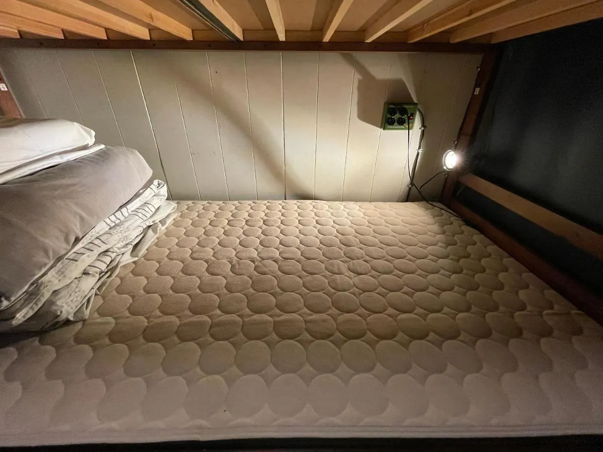 Air Osaka Hostel