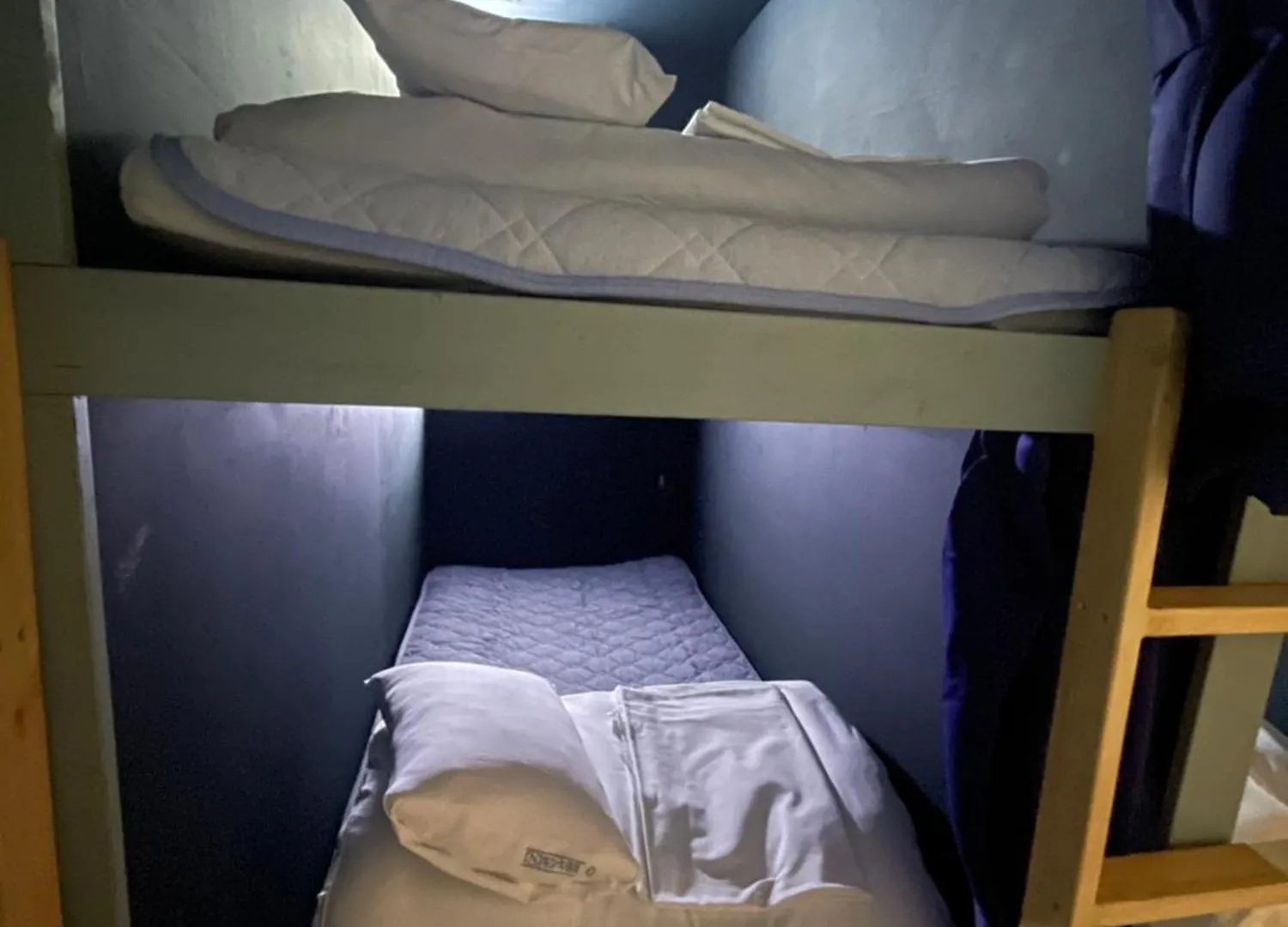 Air Osaka Hostel