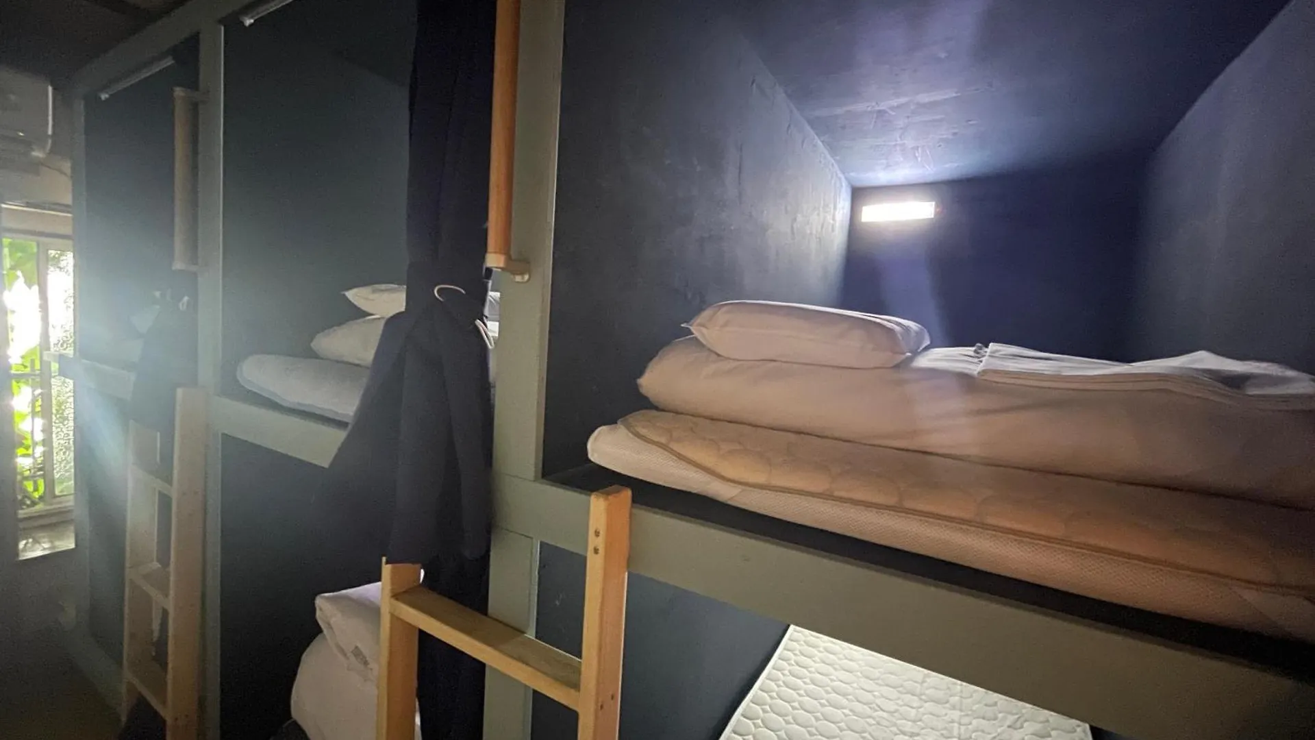 Air Osaka Hostel