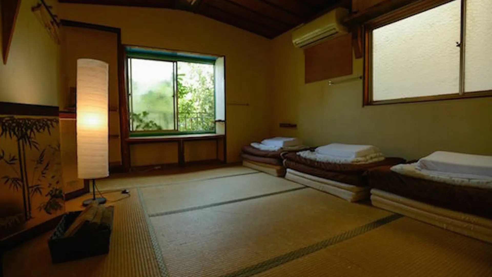 Air Osaka Hostel
